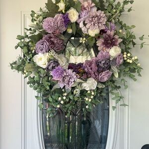 Elegant Purple and White Floral Wreath